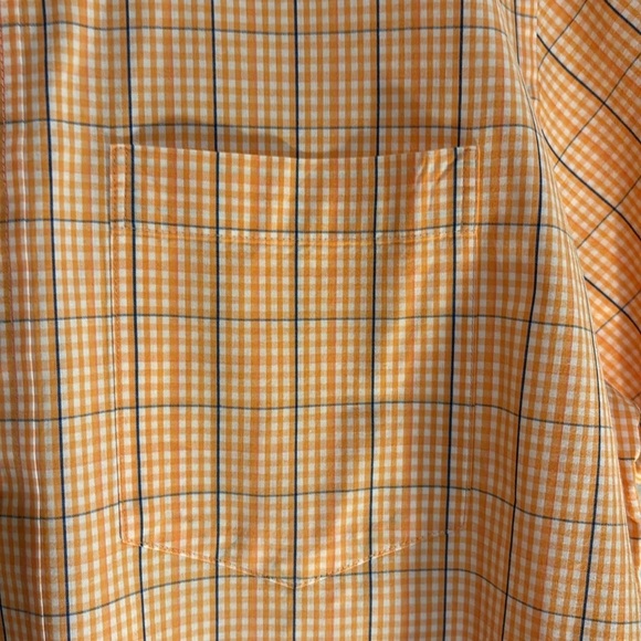 2/$30 IZOD Men’s Orange Plaid Shirt Sleeve Button down Shirt Size Medium - Picture 5 of 8